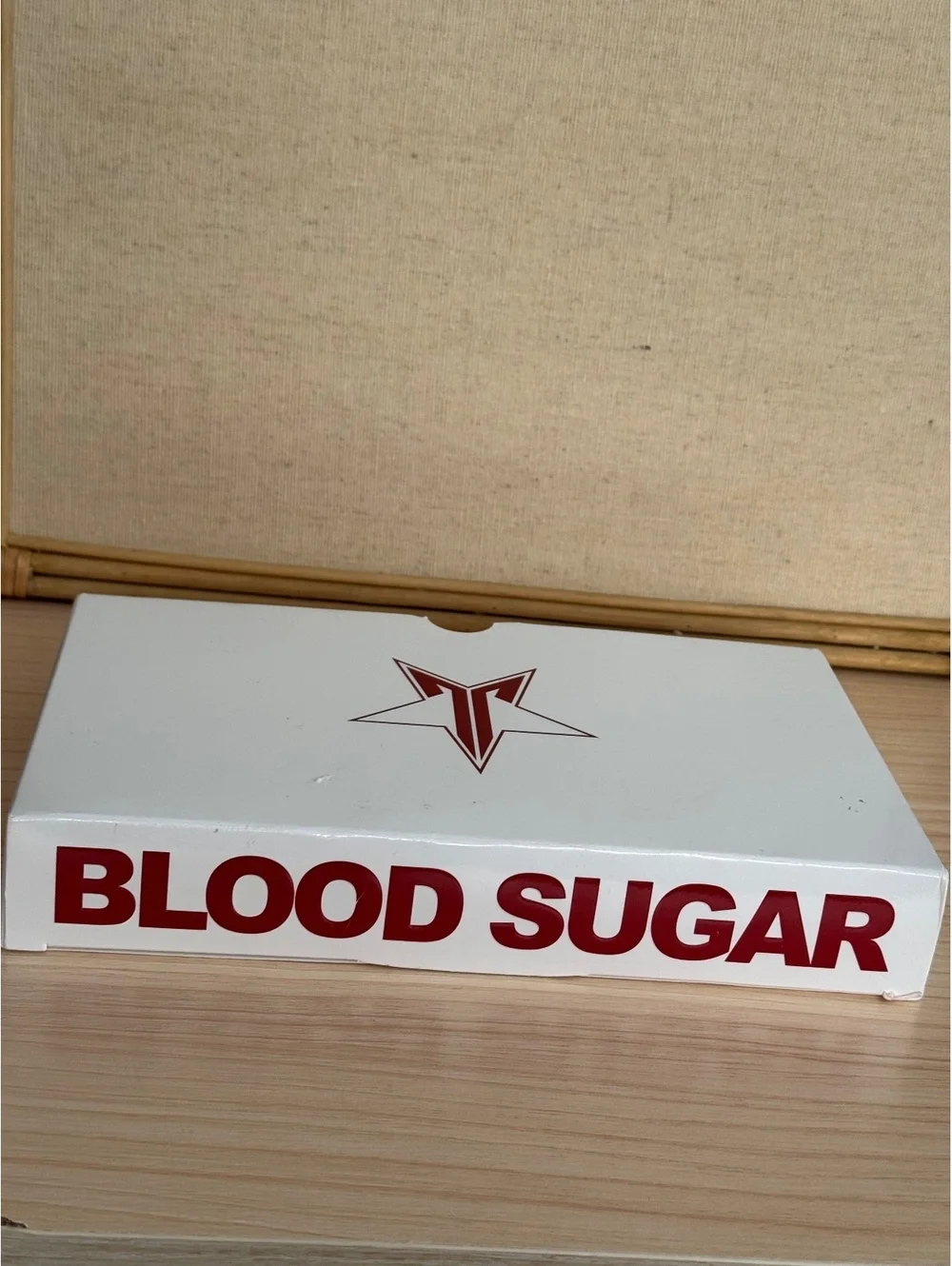 Jeffree Star Blood Sugar Artistry Eyeshadow Palette 18 Shades New Unused w Box